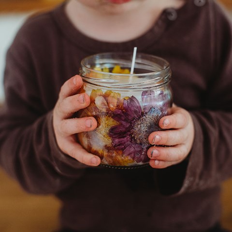 Create Your Own Pressed Flower Candle!
