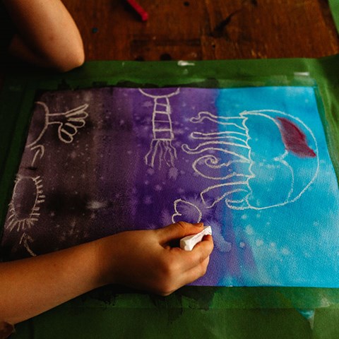 Jellyfish Art using watercolours, chalk & Oil pastels!