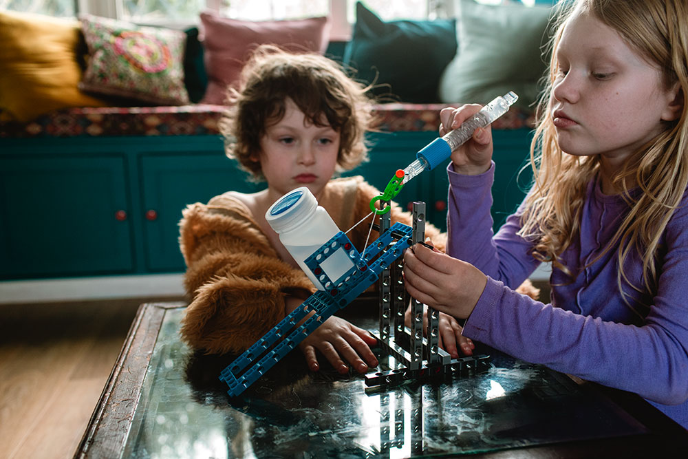 Simple Machine Building Kits We Love