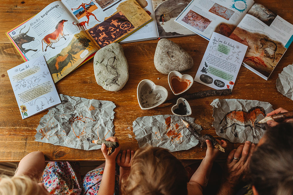 Making Cave Art With DIY Natural Paints Forage Create Love   2j5a6901 